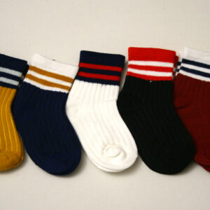 skarpetki chłopięce w paski